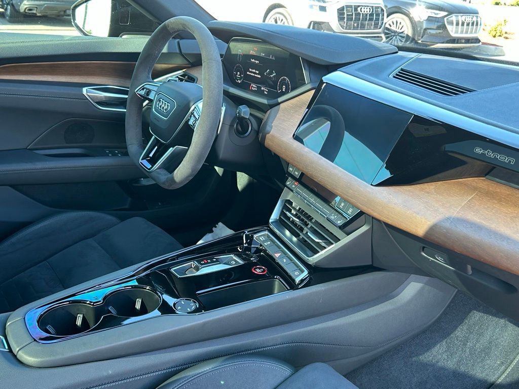 Used 2023 Audi e-tron GT Premium Plus AWD/4WD image 49