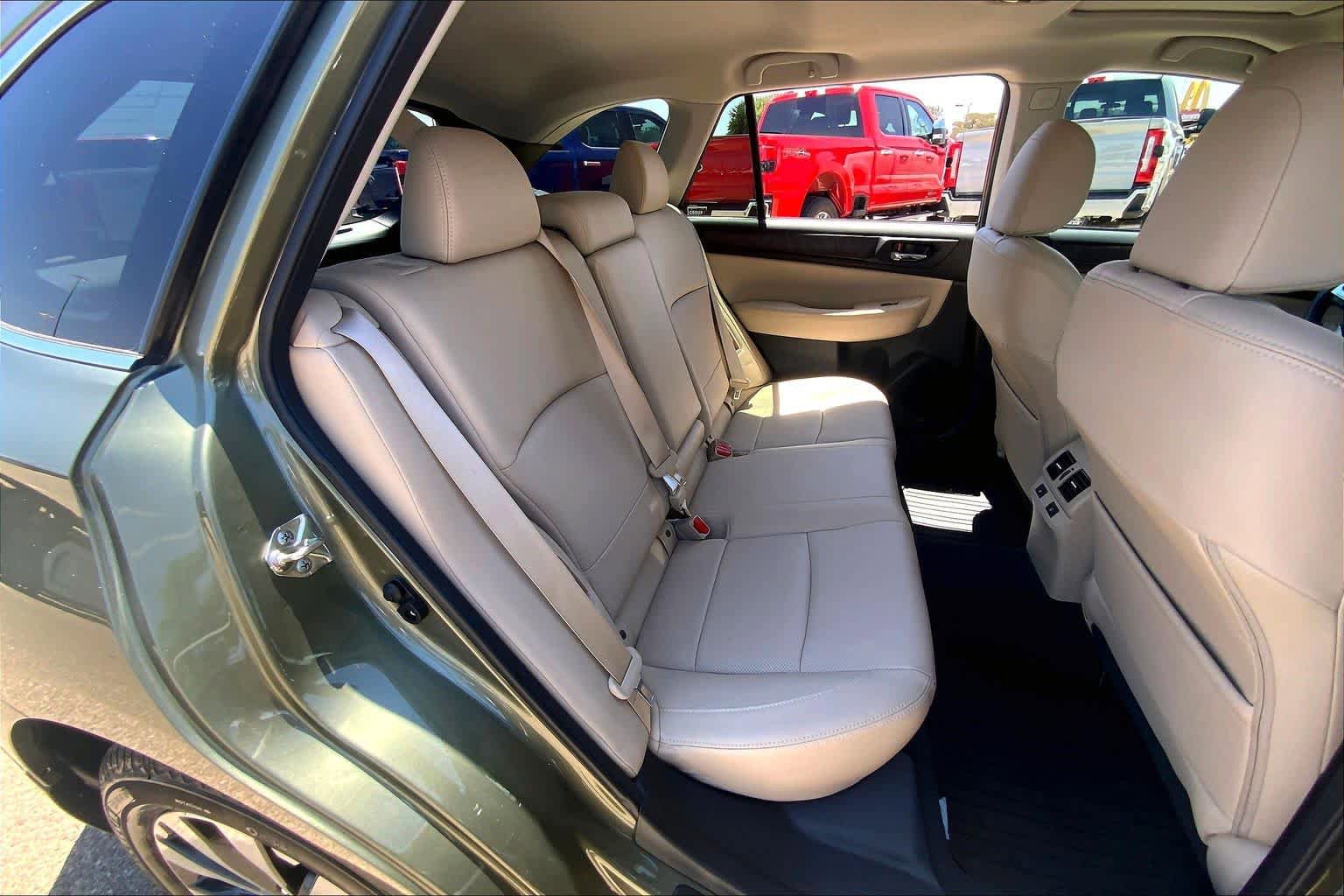 Used 2017 Subaru Outback 2.5i Limited AWD/4WD image 20