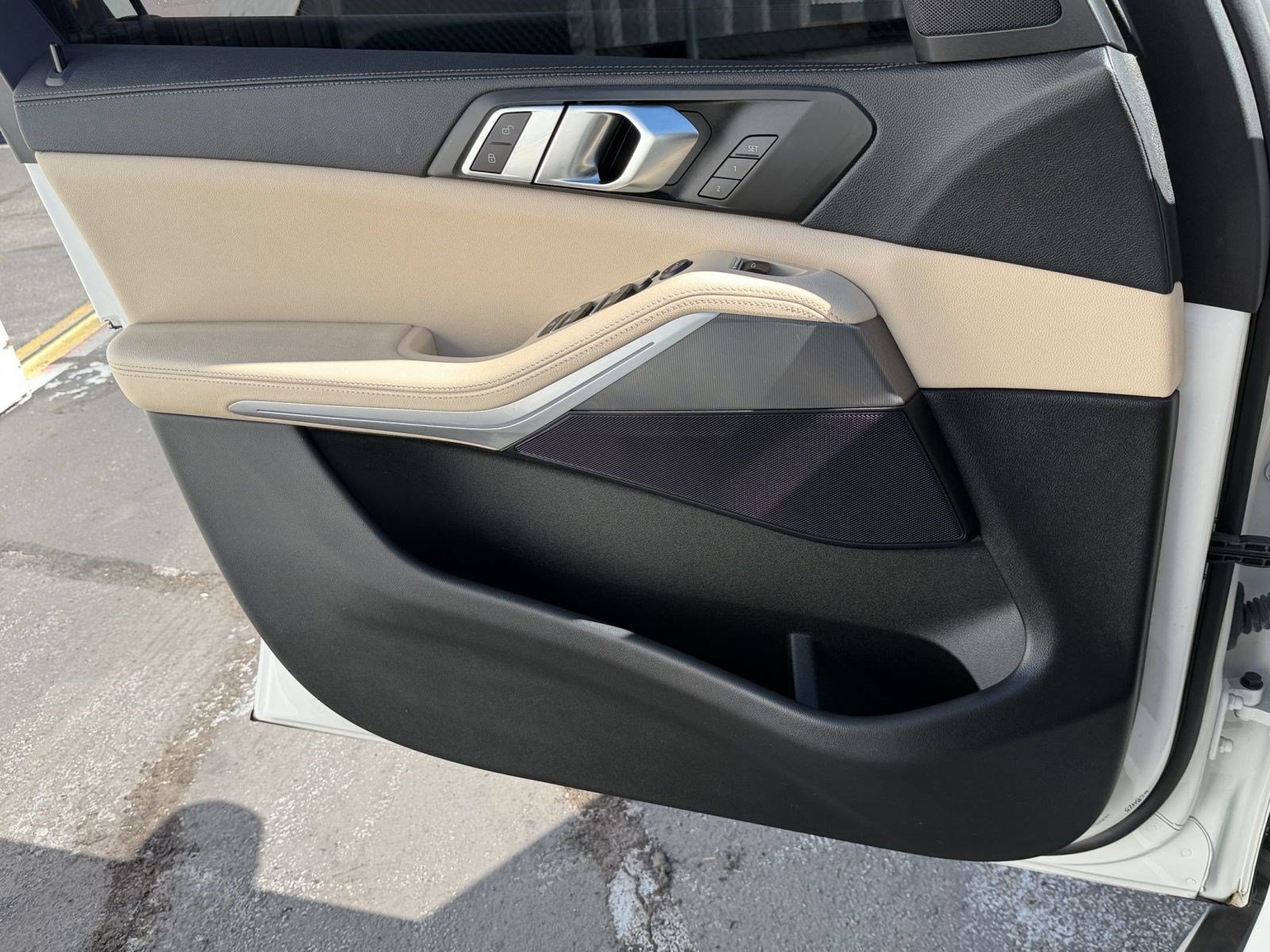 Used 2022 BMW X5 sDrive40i w/ Premium Package RWD image 12