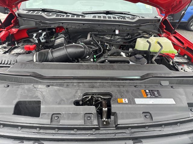 Used 2024 Ford F250 XL w/ Snow Plow/Camper Package image 22