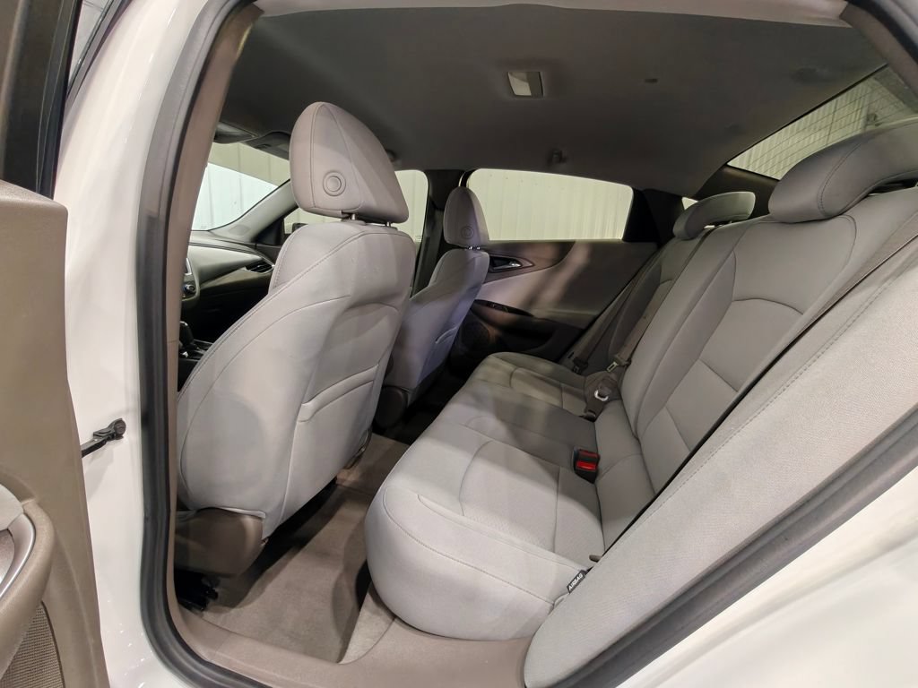 Used 2020 Chevrolet Malibu LS w/ Driver Confidence Package II FWD image 22