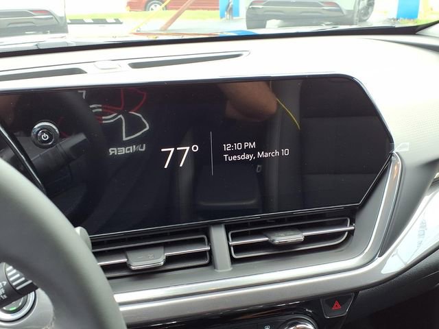 New 2026 Chevrolet Trax ACTIV w/ Driver Confidence Package FWD image 12