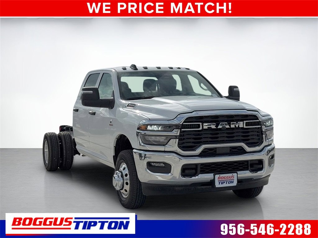 New 2026 RAM 3500 Tradesman w/ Chrome Appearance Group
