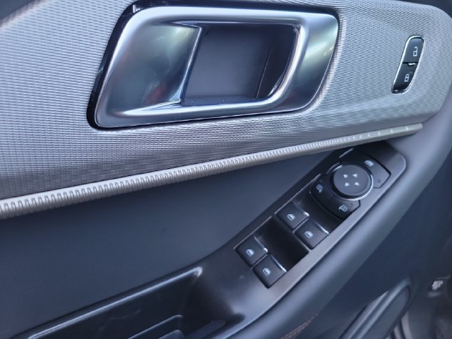 New 2026 Ford Explorer Active w/ Active Comfort Package RWD image 21