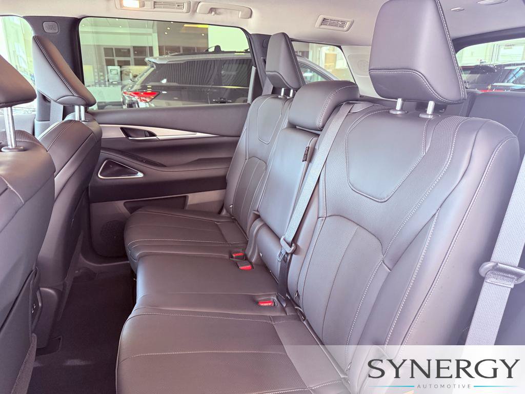 New 2027 INFINITI QX60 Luxe w/ Cargo Package FWD image 28