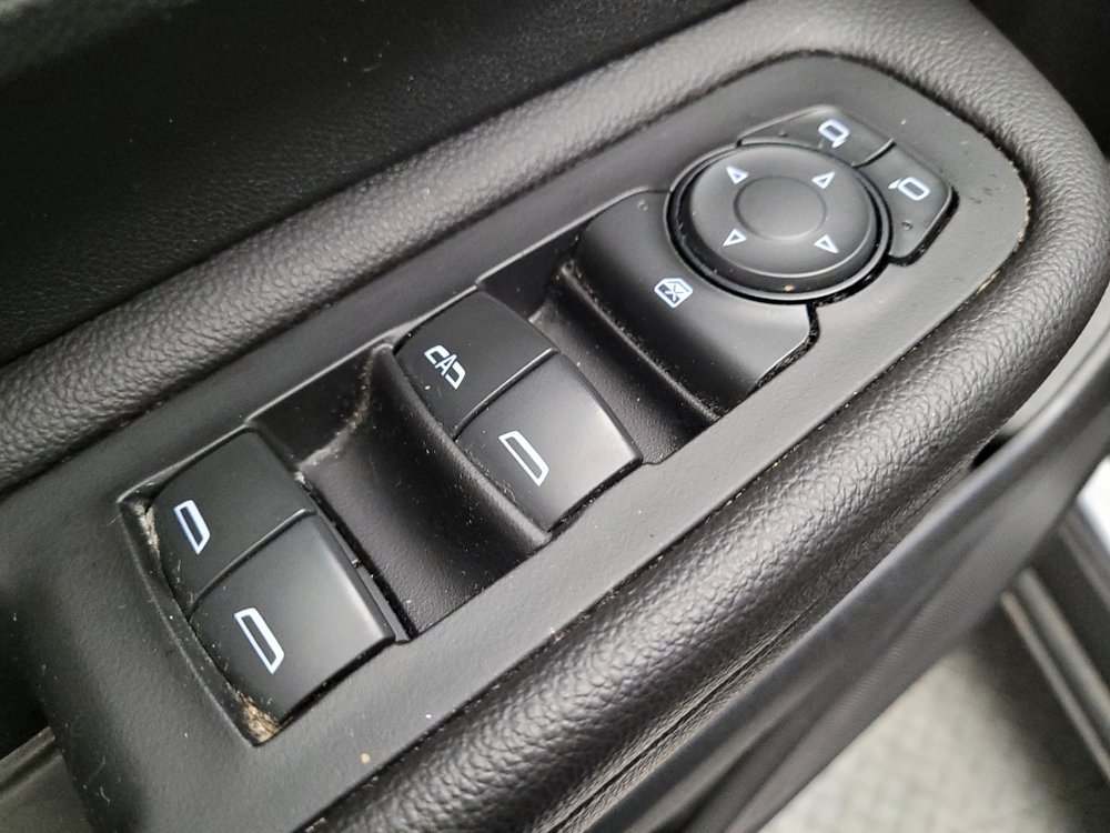 Used 2020 GMC Terrain SLE w/ Driver Convenience Package image 27