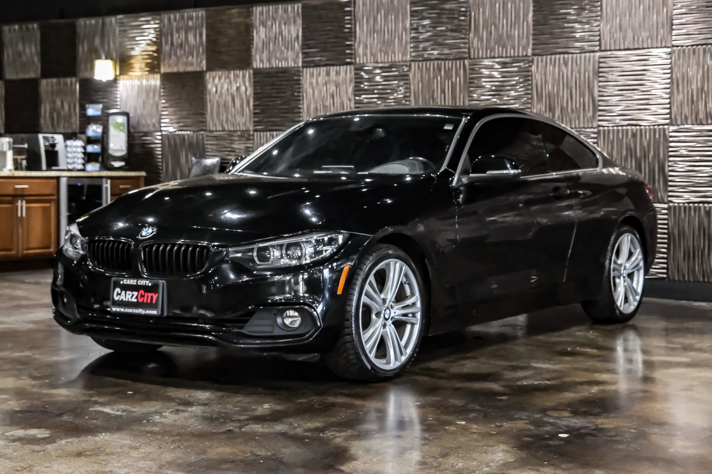 Used 2019 BMW 430i xDrive Coupe w/ Convenience Package AWD/4WD image 7