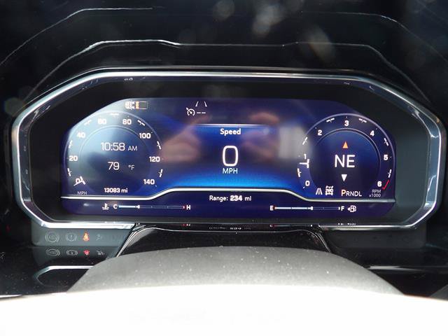 Used 2024 Chevrolet Silverado 1500 LT AWD/4WD image 18