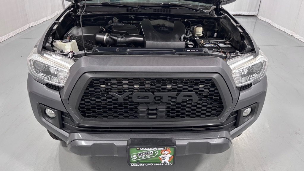 Used 2016 Toyota Tacoma TRD Sport AWD/4WD image 28