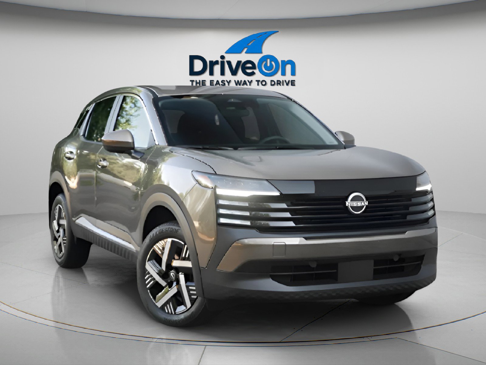 Used 2025 Nissan Kicks SV image 12