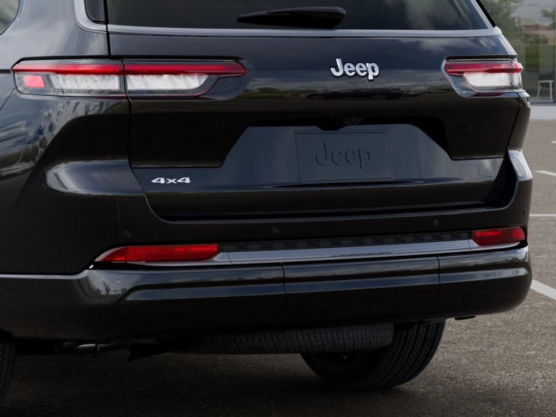 New 2026 Jeep Grand Cherokee L Limited AWD/4WD image 13