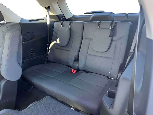 Used 2026 Ford Explorer Active AWD/4WD image 19