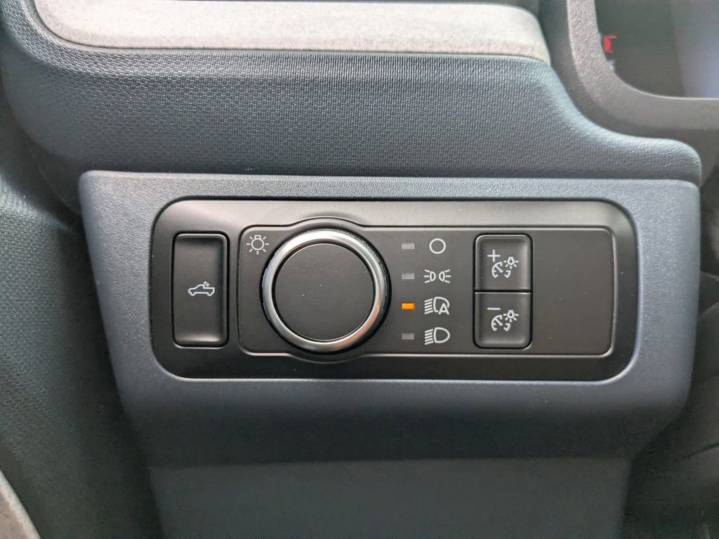 New 2025 Ford Maverick XLT w/ XLT Luxury Package image 22