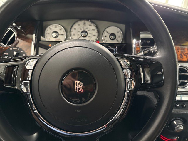 Used 2010 Rolls-Royce Ghost RWD image 66