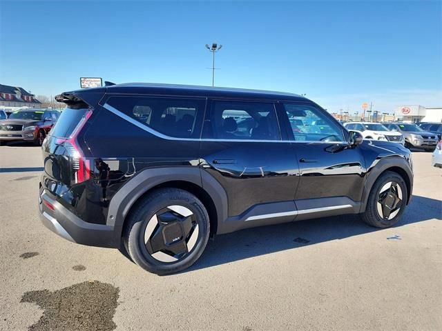 New 2026 Kia EV9 Wind image 2