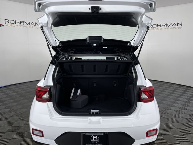 New 2026 Hyundai Venue SEL FWD image 37