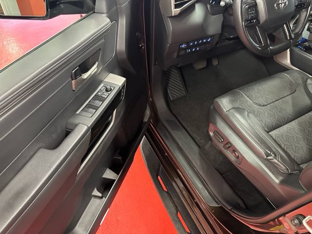 Used 2023 Toyota Tundra Limited AWD/4WD image 9