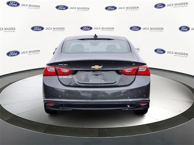Used 2016 Chevrolet Malibu LT w/ Leather Package image 4