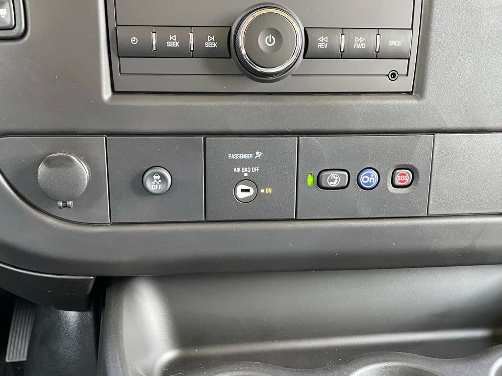 New 2025 Chevrolet Express 3500 w/ Driver Convenience Package RWD image 32