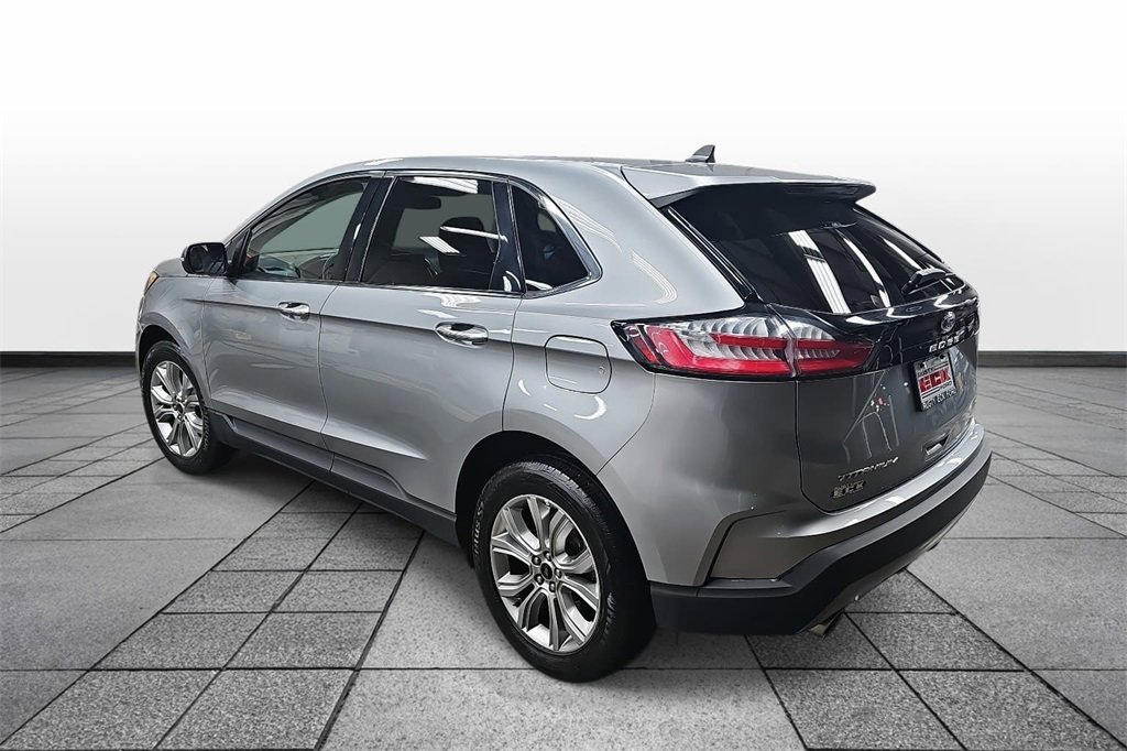 Used 2024 Ford Edge Titanium image 7