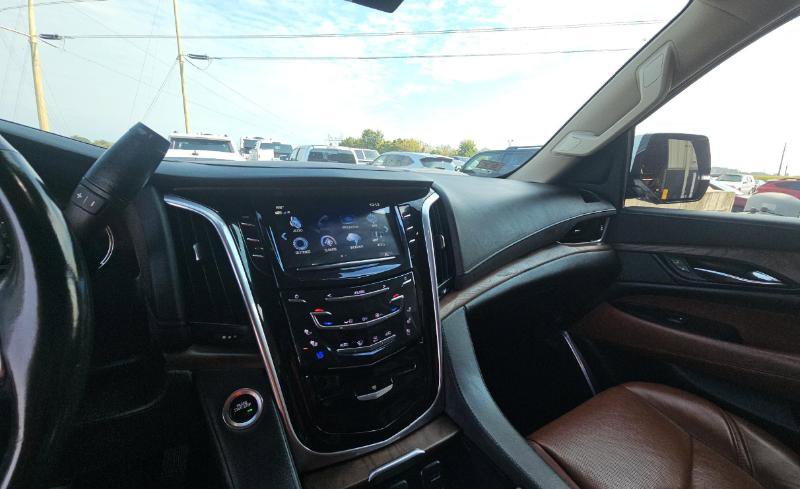 Used 2017 Nissan Maxima Platinum image 12