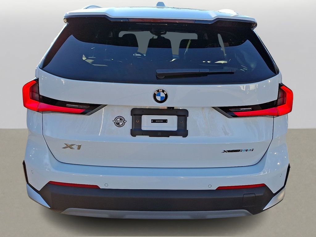 Certified 2023 BMW X1 xDrive28i w/ Convenience Package image 4