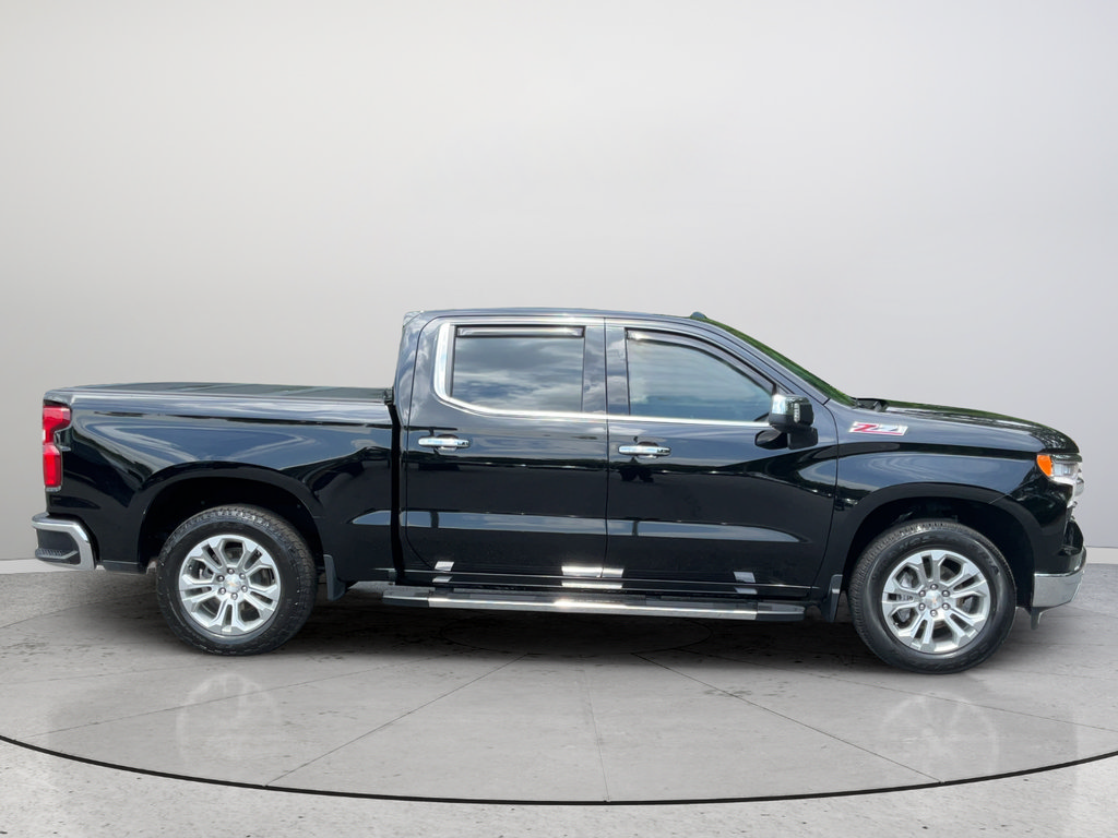 Certified 2024 Chevrolet Silverado 1500 LTZ w/ LTZ Premium Package AWD/4WD image 15