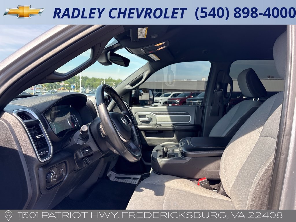 Used 2022 RAM 3500 Big Horn w/ Level A Equipment Group AWD/4WD image 3