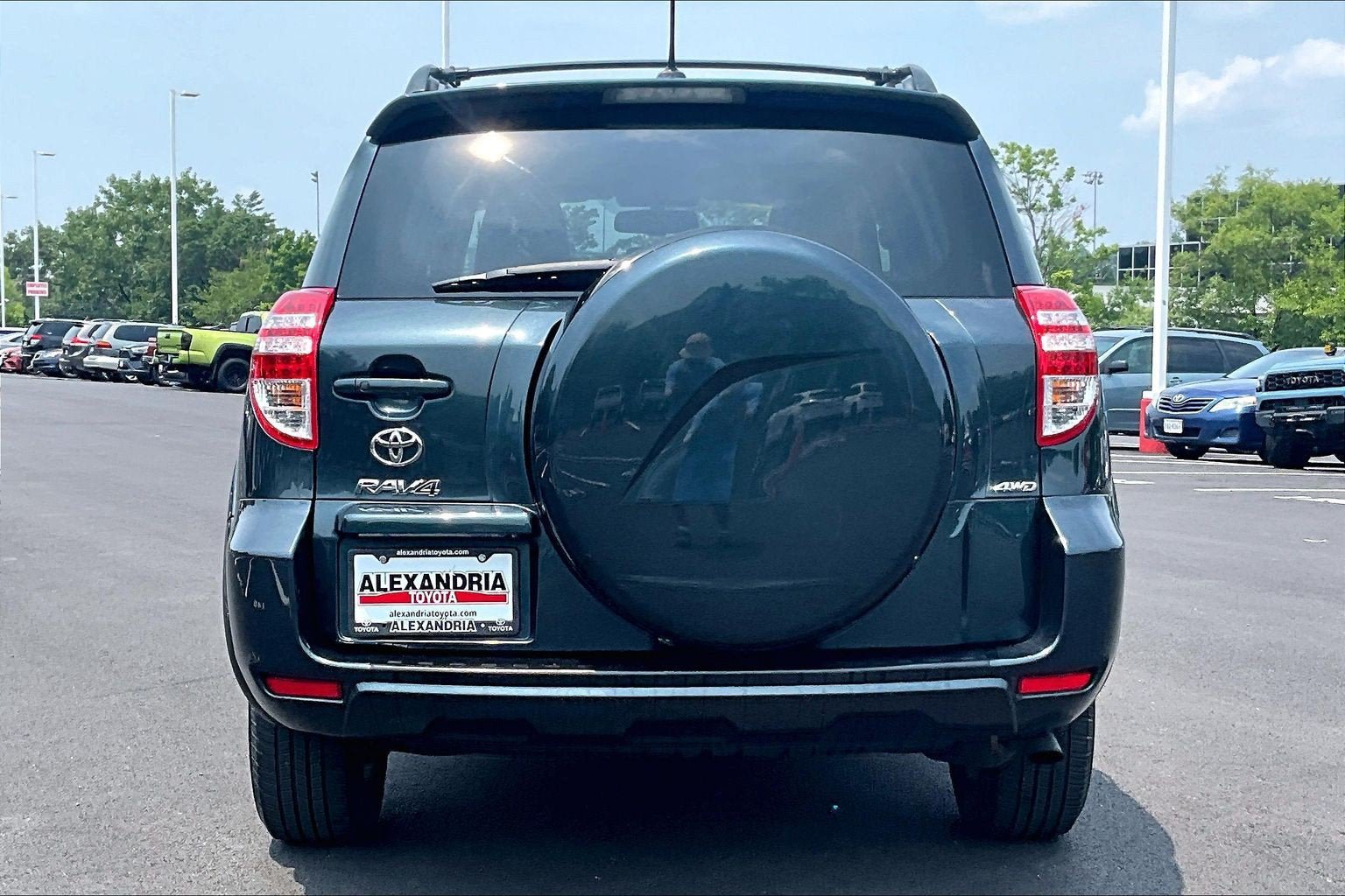 Used 2012 Toyota RAV4 Limited w/ Premium Plus Value Pkg AWD/4WD image 4