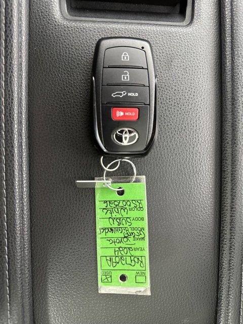 Used 2024 Toyota Grand Highlander AWD Hybrid image 32