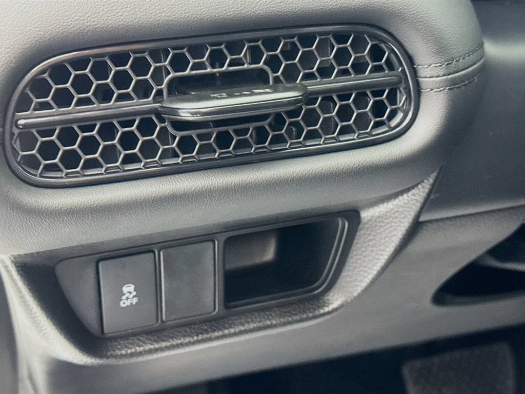 New 2027 Honda HR-V LX image 15