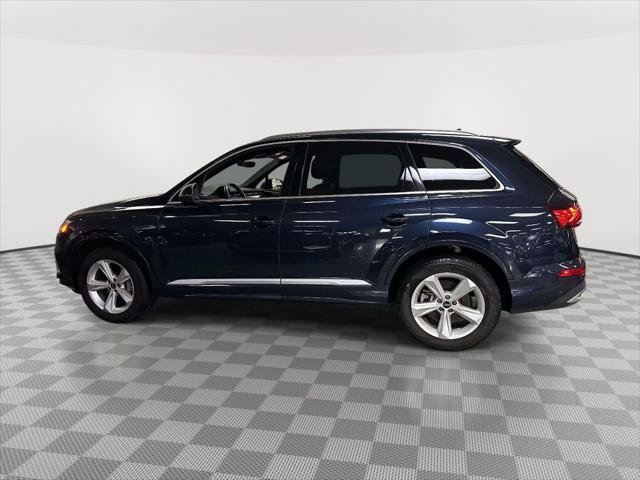 Used 2023 Audi Q7 2.0T Premium w/ Convenience Package AWD/4WD image 4