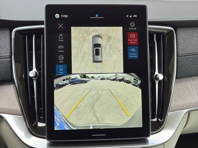 New 2026 Volvo XC90 T8 Ultra w/ Protection Package Premier AWD/4WD image 10