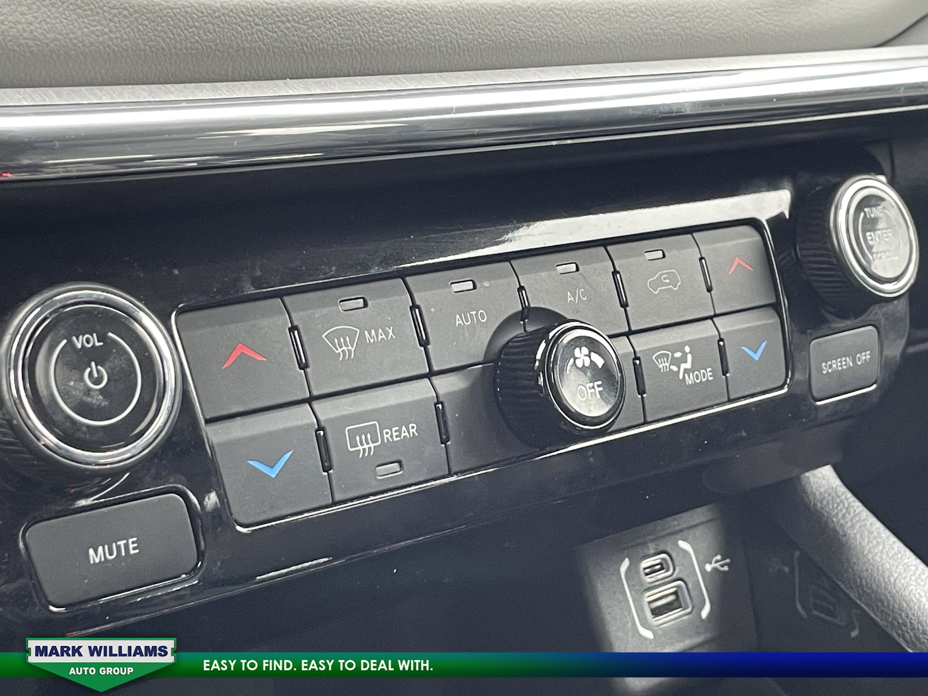 Used 2022 Jeep Compass Limited image 20