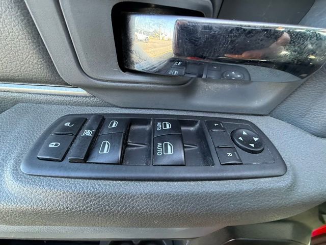 Certified 2019 RAM 1500 Classic Warlock AWD/4WD image 16