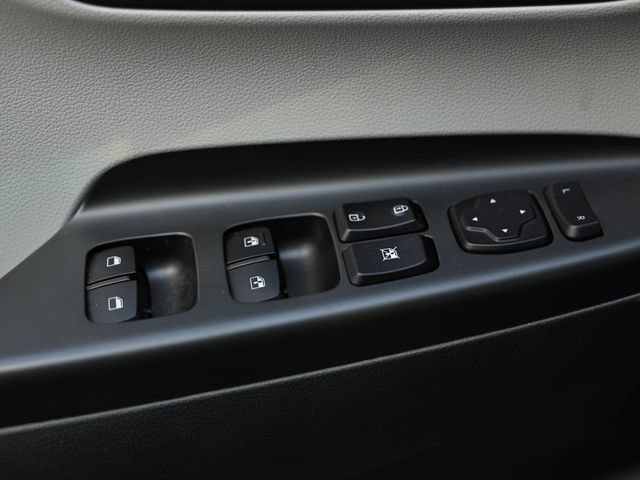 Used 2023 Hyundai Kona SEL FWD image 17