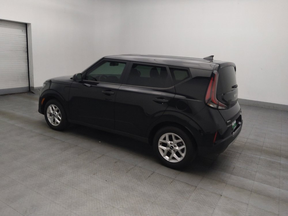 Used 2023 Kia Soul LX w/ LX Technology Package image 3