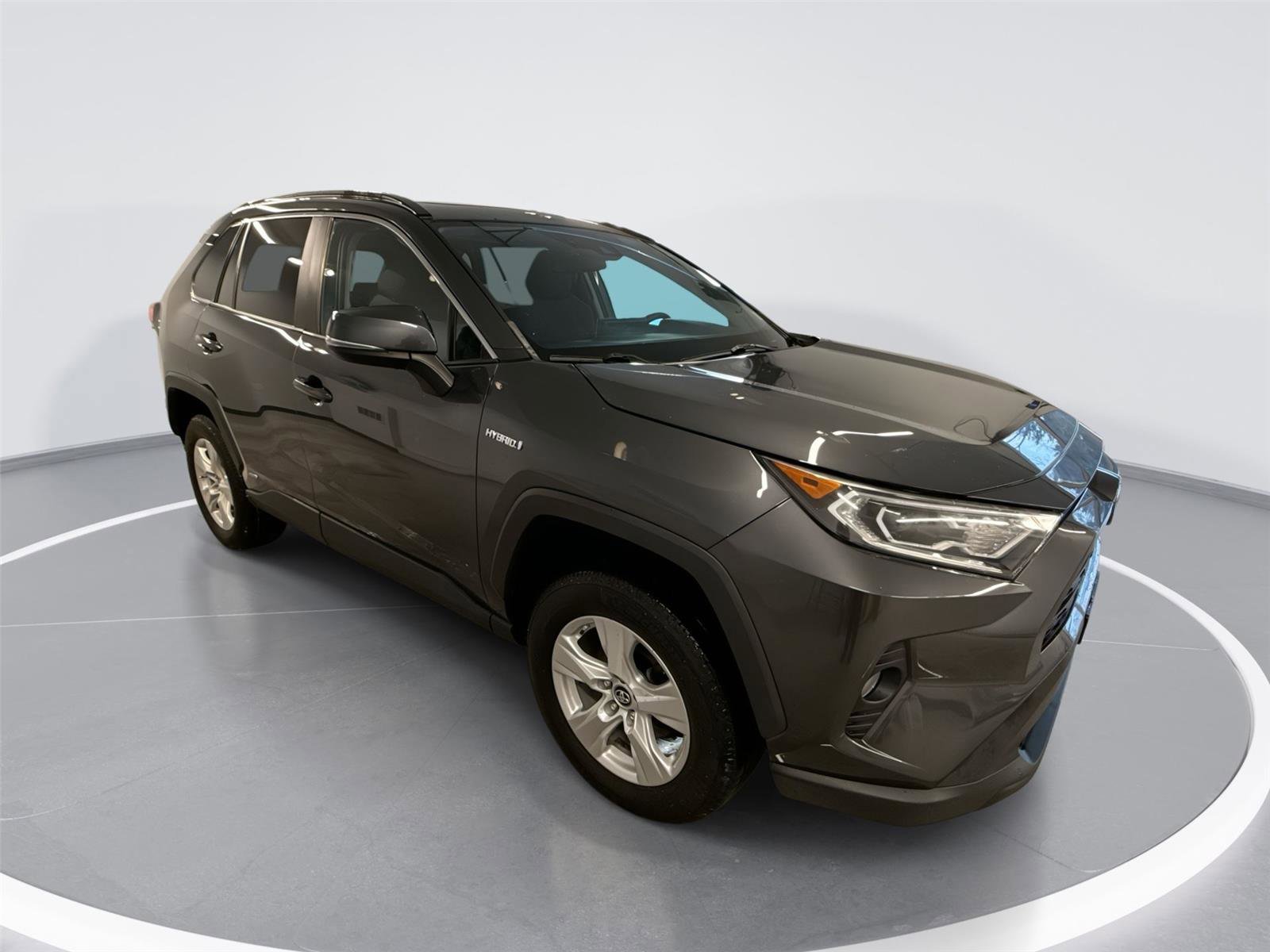 Used 2019 Toyota RAV4 XLE w/ Convenience Package video 1