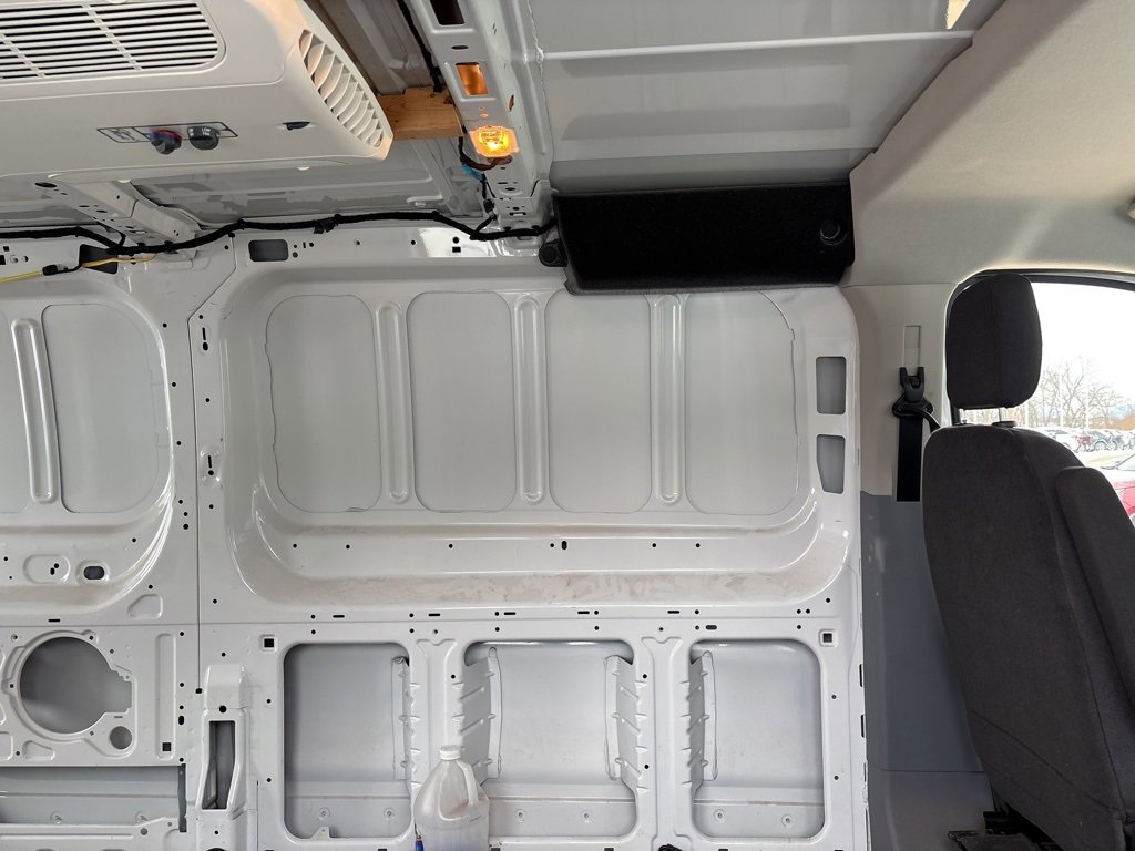 Used 2015 Ford Transit 250 148 Low Roof image 18