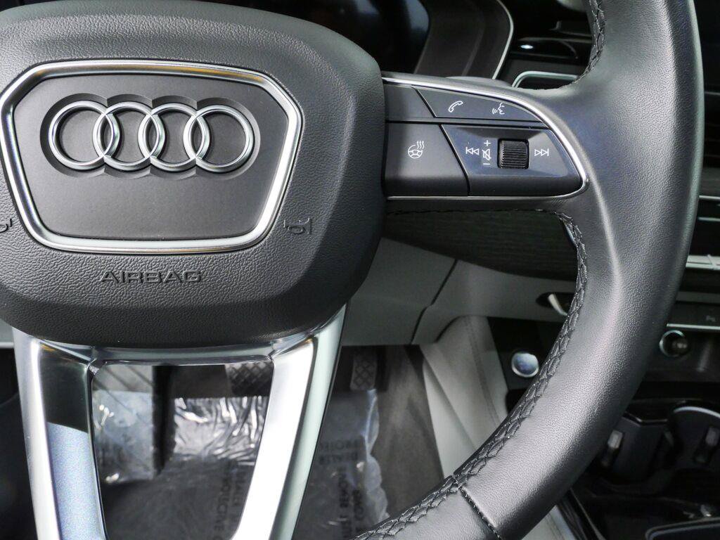 Used 2023 Audi A5 2.0T Premium Plus w/ Premium Plus AWD/4WD image 11