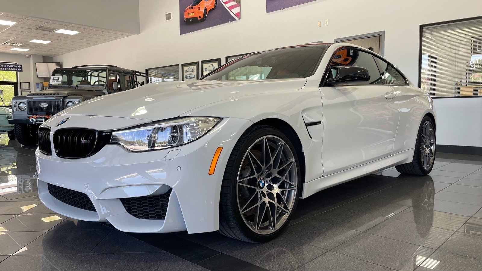 Used 2016 BMW M4 Coupe RWD image 1