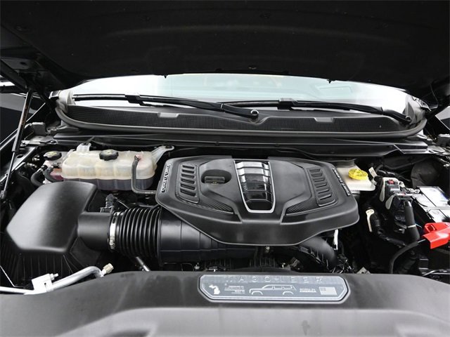 Used 2023 Jeep Grand Wagoneer Series III image 35