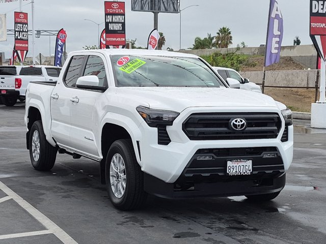 Used 2026 Toyota Tacoma SR5 AWD/4WD image 3
