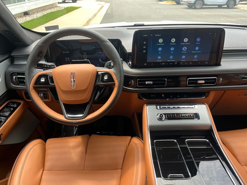 Certified 2026 Lincoln Aviator Black Label AWD/4WD image 18