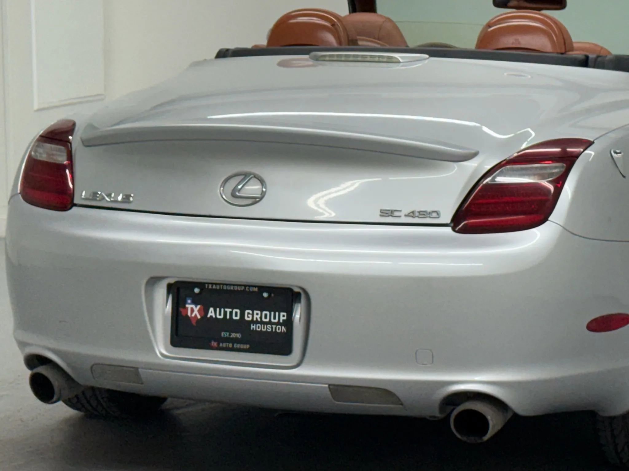 Used 2010 Lexus SC 430 SC 430 Convertible 2D image 30