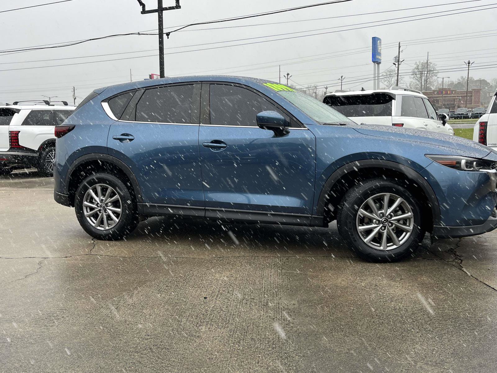Used 2022 MAZDA CX-5 AWD 2.5 S w/ Select Package image 3