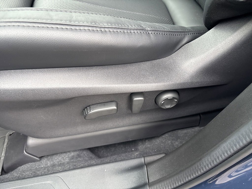 New 2025 Subaru Ascent Bronze Edition w/ Onyx Package image 22