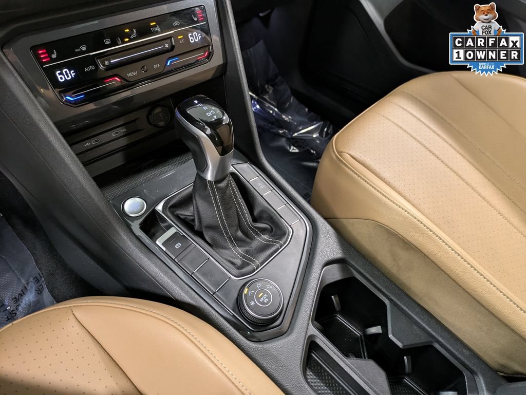 Used 2022 Volkswagen Tiguan SE AWD/4WD image 17