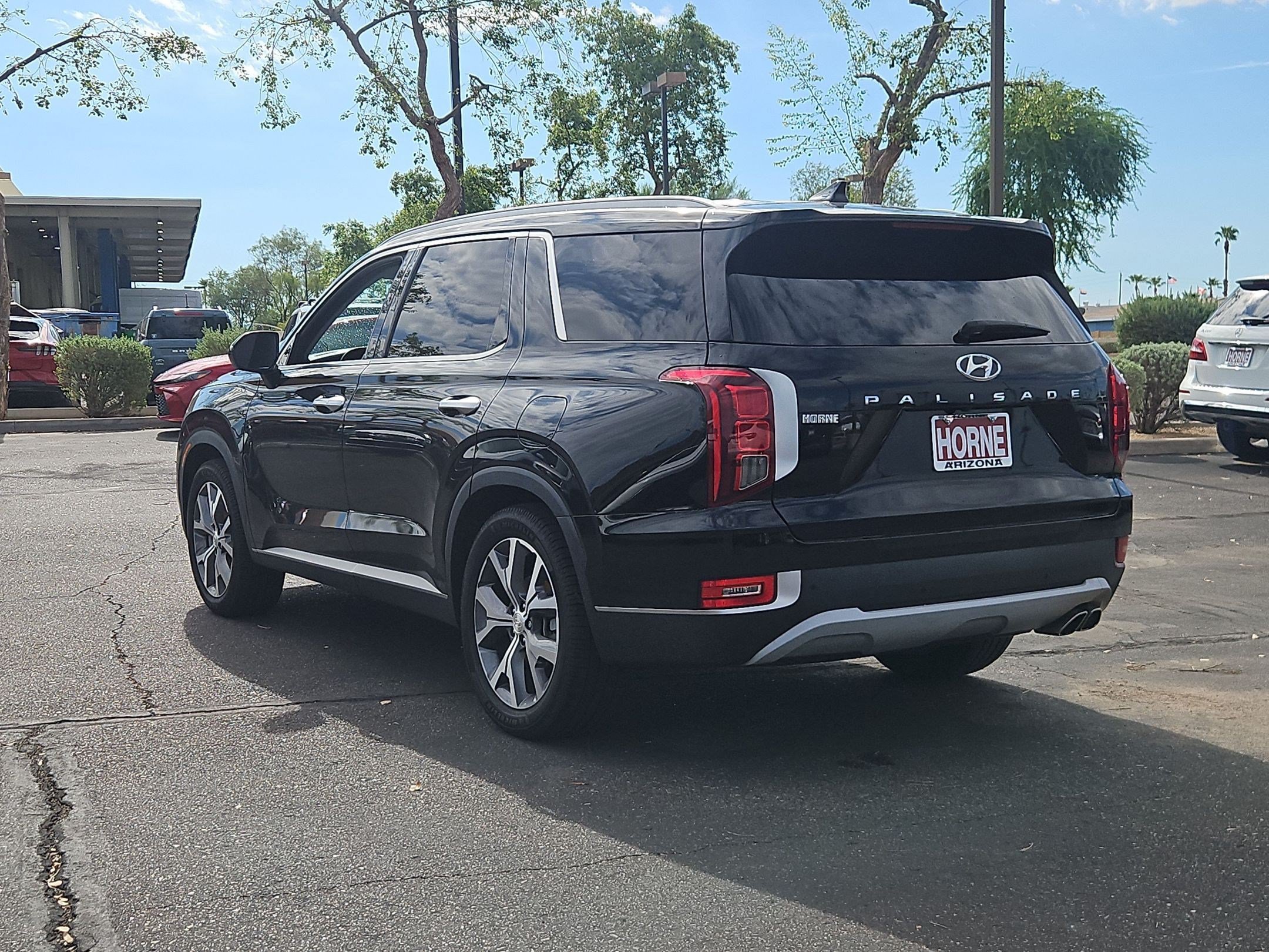 Used 2022 Hyundai Palisade SEL w/ Premium Package FWD image 8