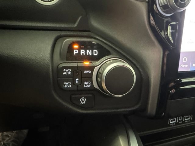 Used 2025 RAM 1500 Big Horn AWD/4WD image 43